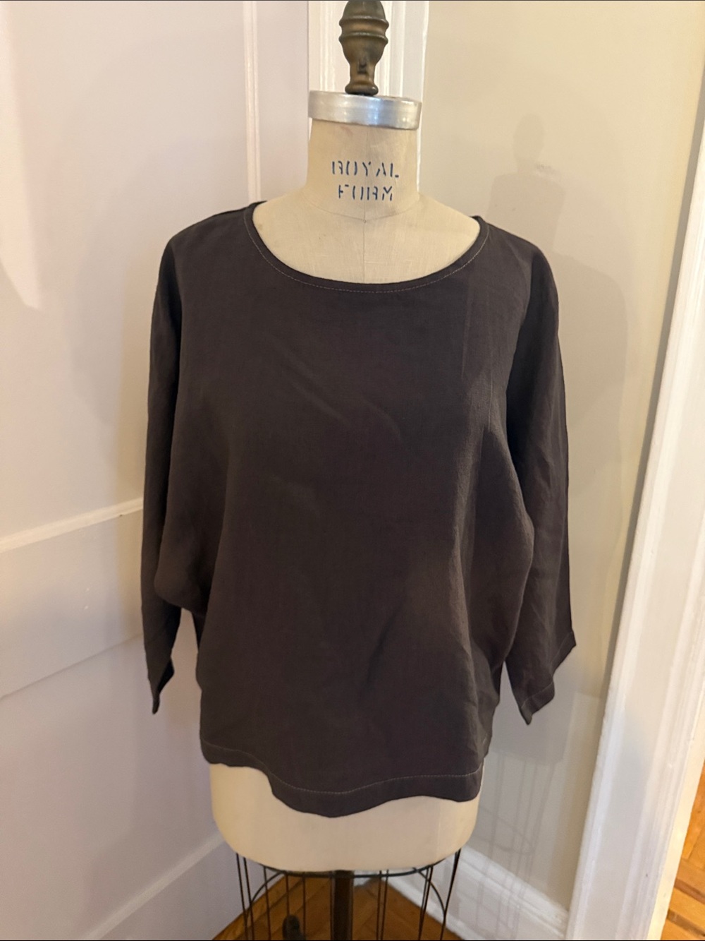 Handmade Etsy 100% Linene Relaxed Black Women's Scoop Neck Top